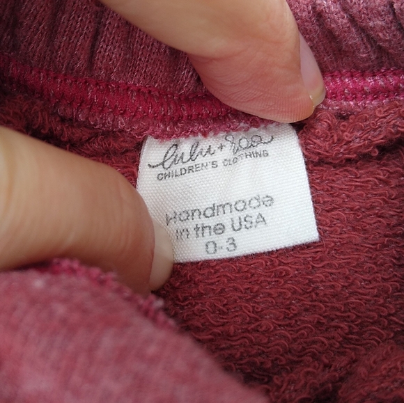 Lulu & Roo 0-3 months Baby Romper Burgundy Ruffle Bubble Shortie - Picture 3 of 3